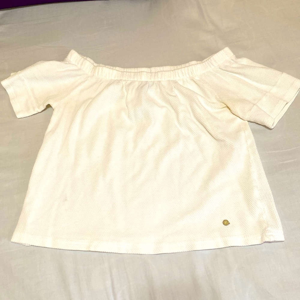 U.S.POLO ASS.    Size: M     Color :white     Not worn once,good condition
